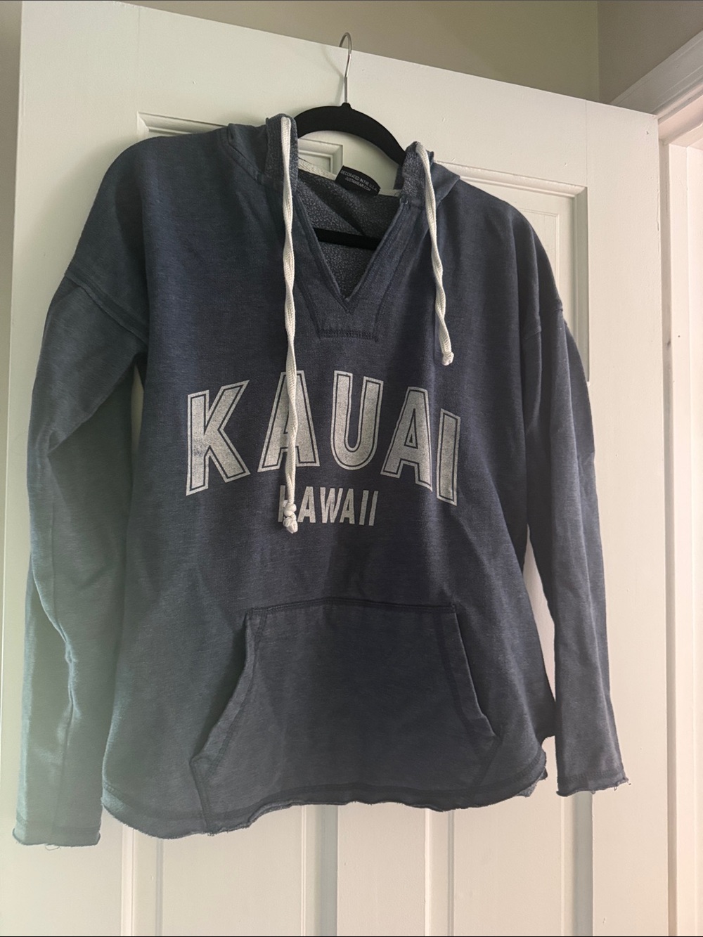 Kauai Hawaii Hooded Pullover Sweater - Navy